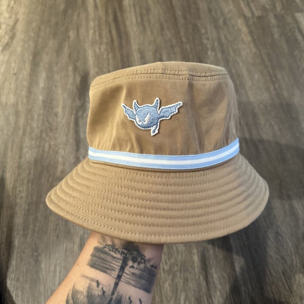 Waac Flying Wacky Bucket Hat Womens Size 56cm Khaki Golf